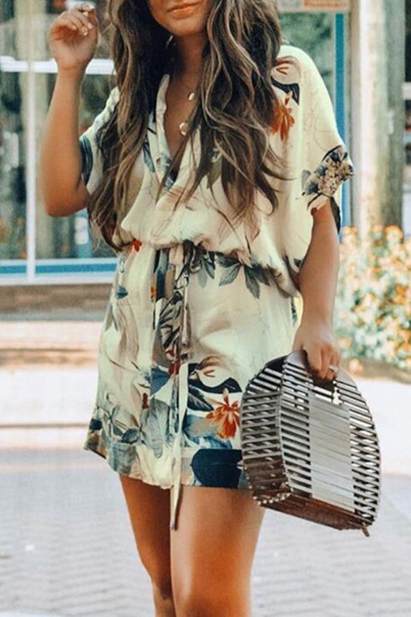Stunncal Short Sleeve Floral Printed Lace-up Dress